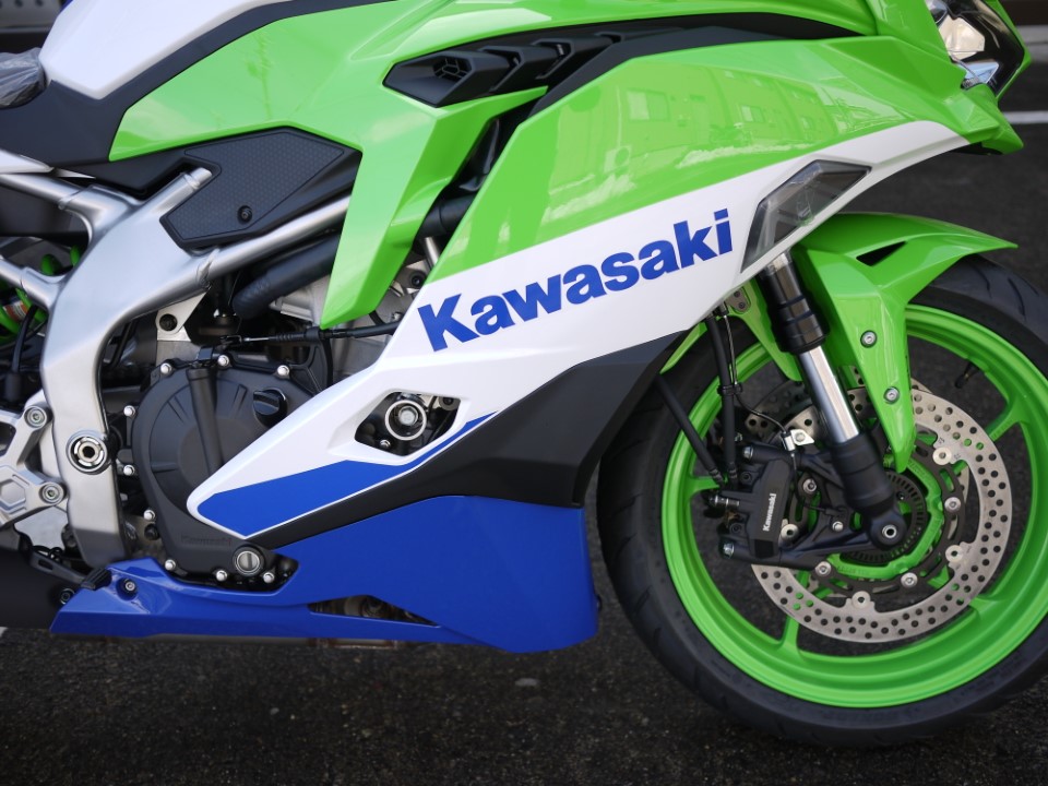 Kawasaki Ninja ZX-4RR 40th ANNIVERSARY EDITON☆ | EDOYA MOTORCYCLE