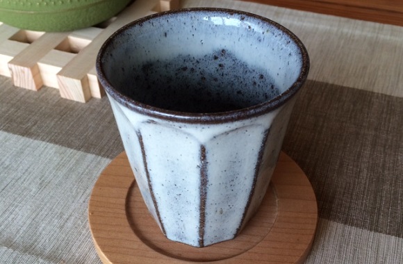 小代焼 フリーカップ（ふもと窯 井上泰秋） | 家を楽しむ 鉄と木の家具