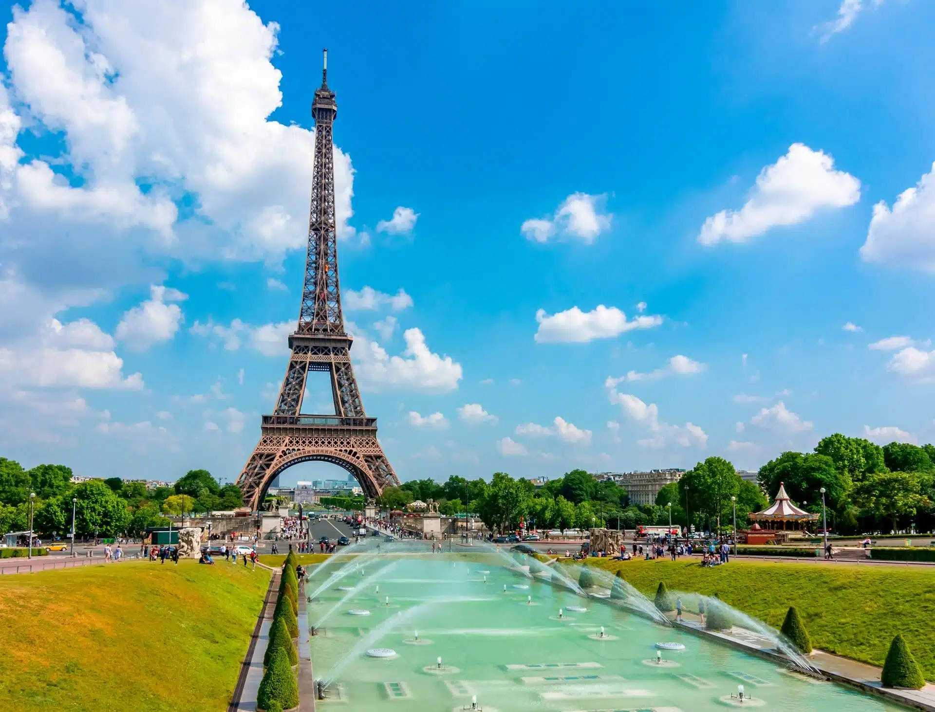 エッフェル塔チケット2025 - オンライン最安値