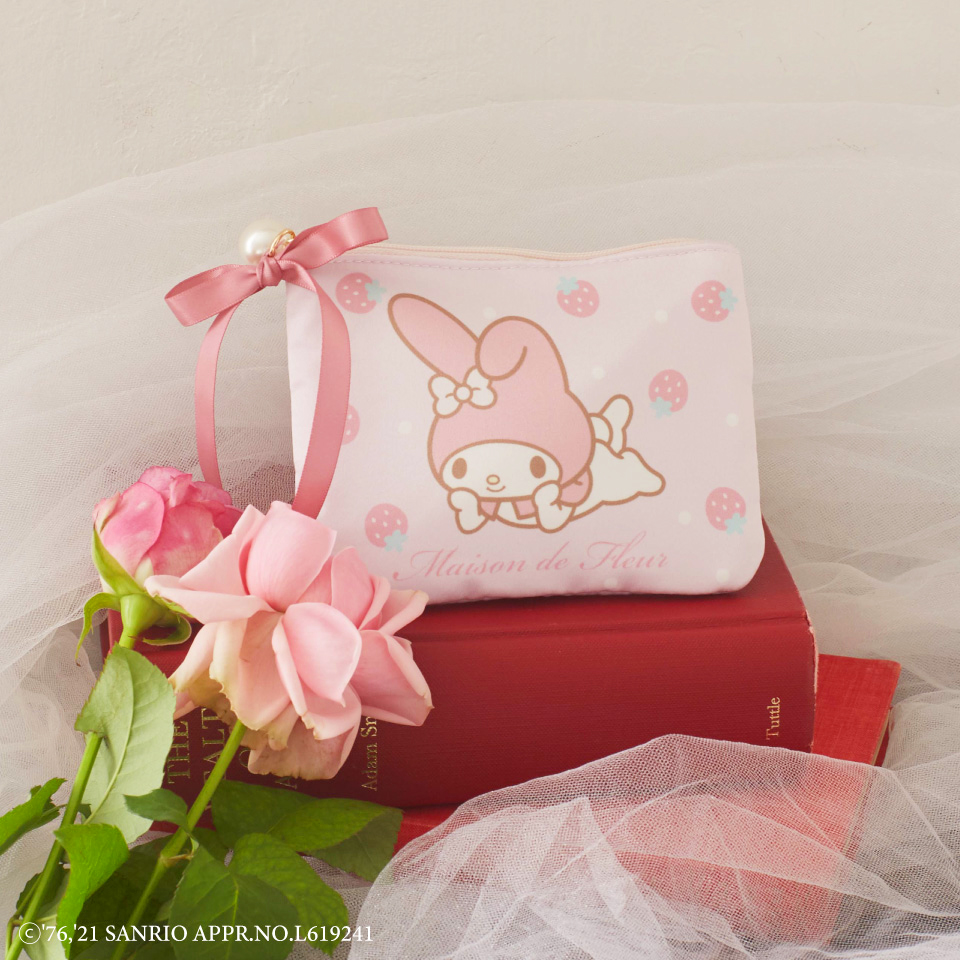 いちごを散りばめたキュートなデザイン！Maison de FLEURからマイ