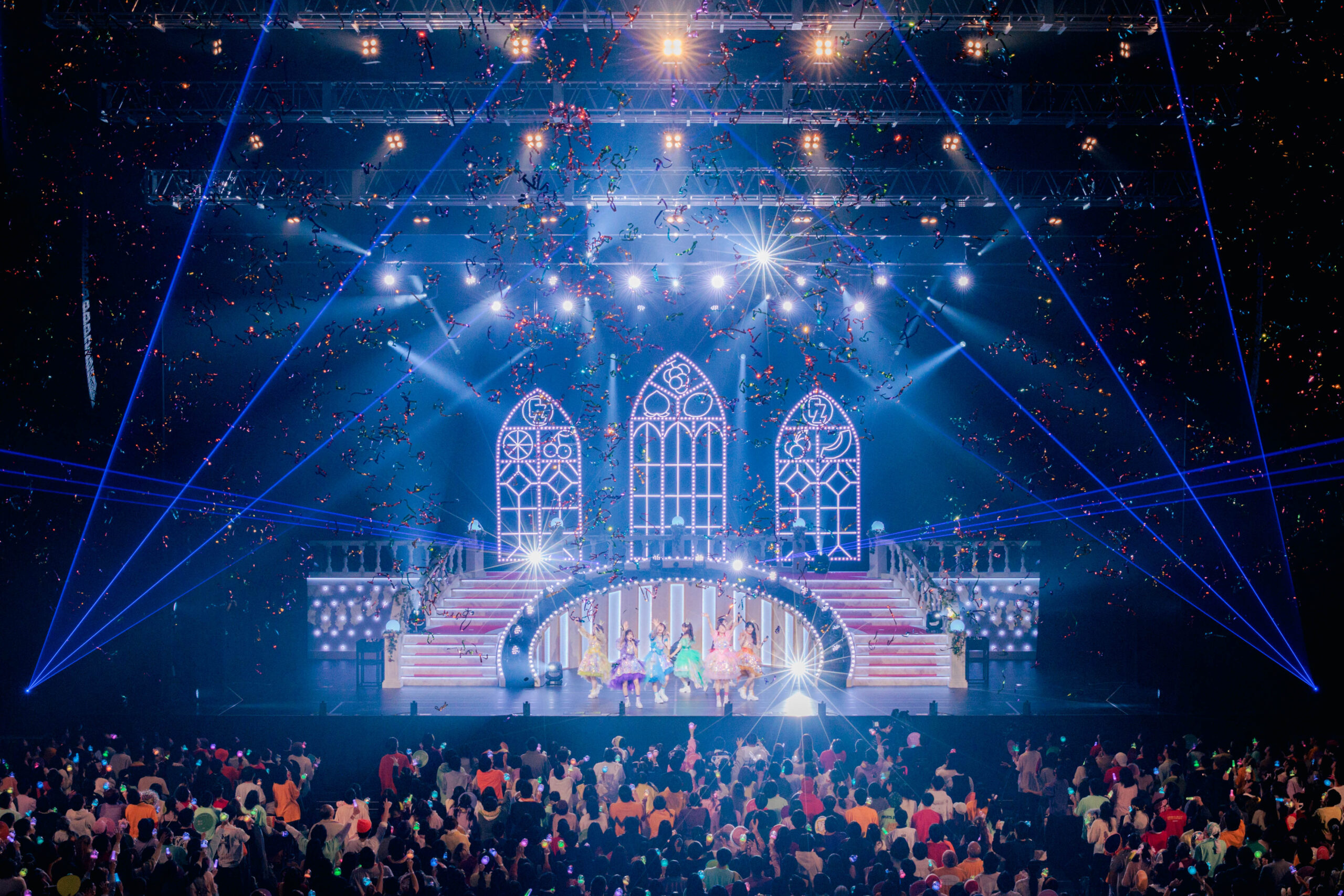 FRUITS ZIPPER、初の全国ホールツアー完走！ 3rd ANNIVERSARYライブ