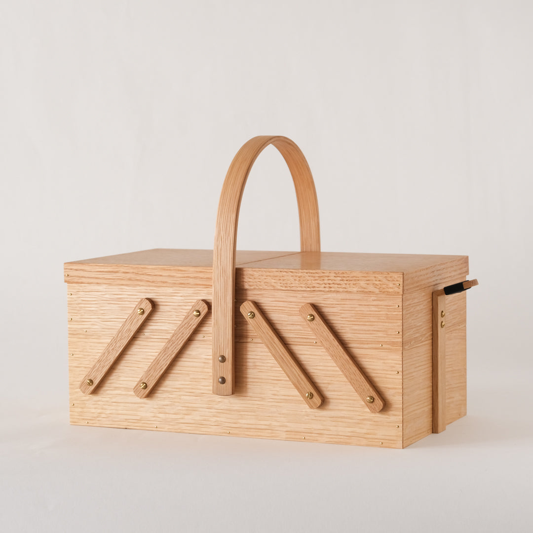 部屋の片隅で暮らしに寄り添う「ソーイングボックス」 – Envelope