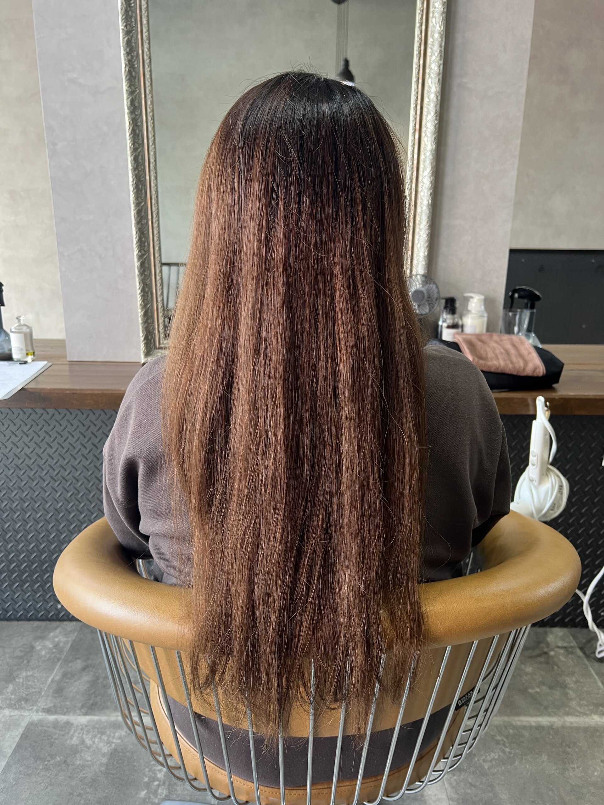 ツヤを出すブラウンカラー | enx