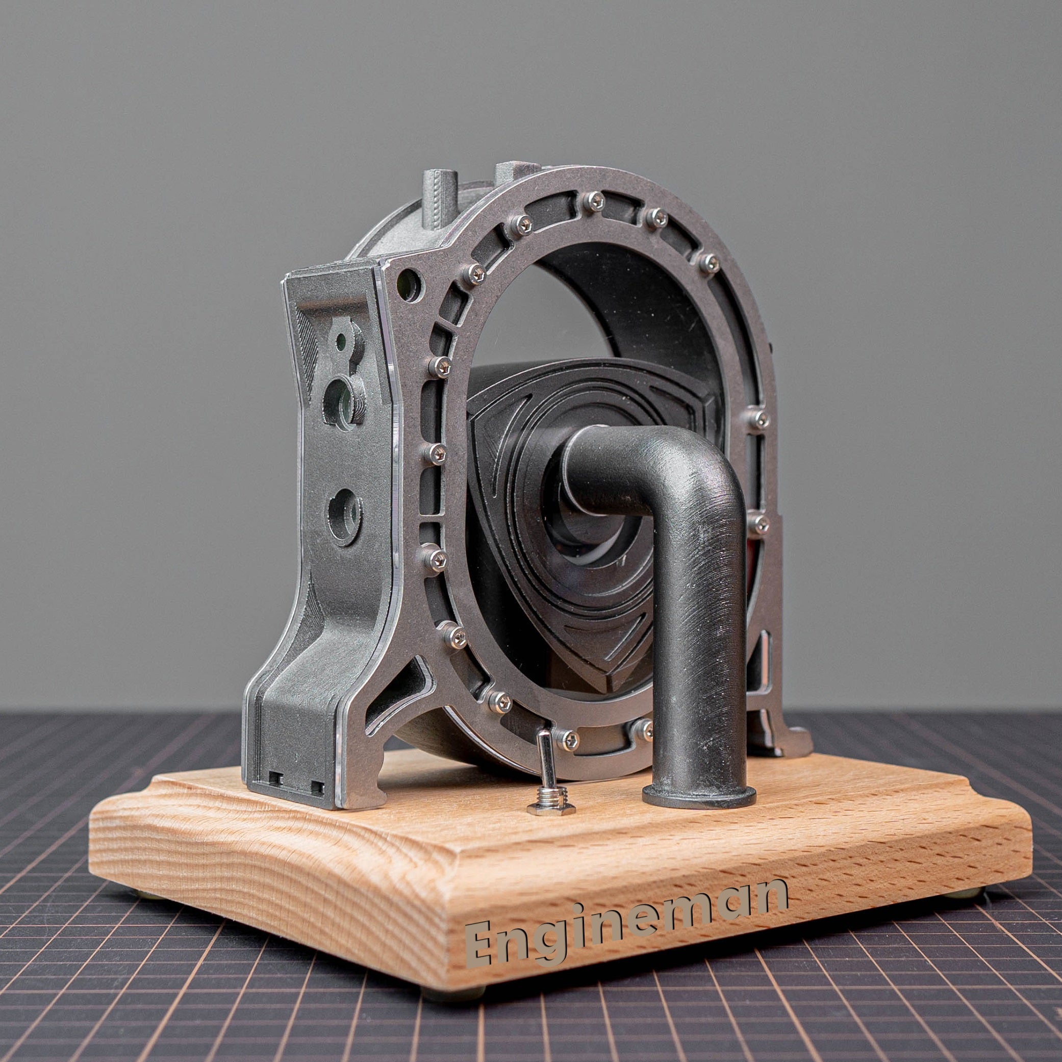 Wankel Rotary Engine Model – Engineman
