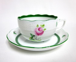 ヘレンド(Herend)ウィーンのバラ VS アウガルテン(Augarten)ウィンナー