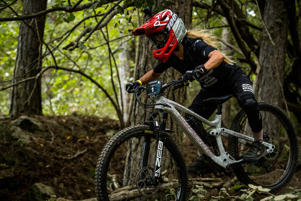 Bike Check: Isabeau Courdurier's Leopard Print Lapierre Spicy