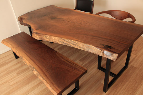 ブラックウォールナット一枚板 ダイニングテーブル 納品事例|一枚板
