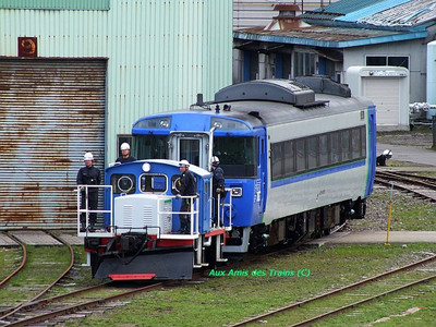 ☆JR北海道☆五稜郭車両所のスイッチャー: Aux Amis des Trains