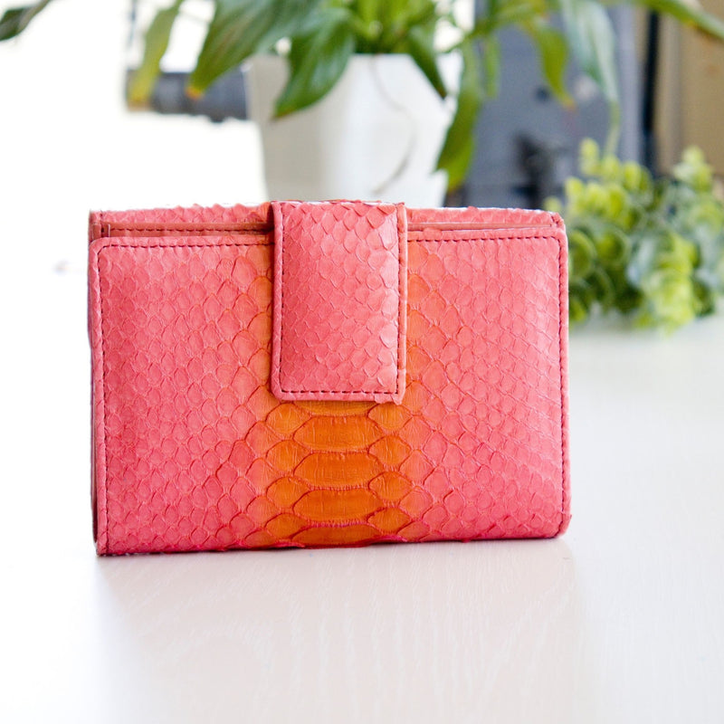 二つ折り財布 パイソン 蛇革 カルテラ（ピンクグラデーション