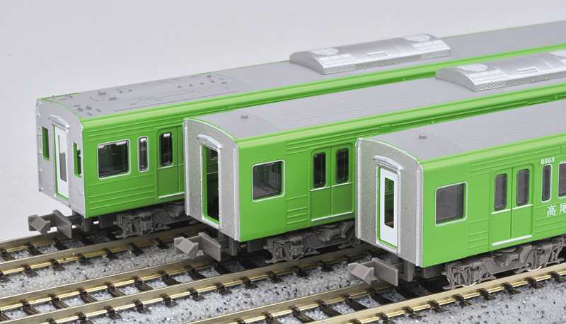 京王 8000系 大規模改修車 高尾山トレイン – 新製品紹介