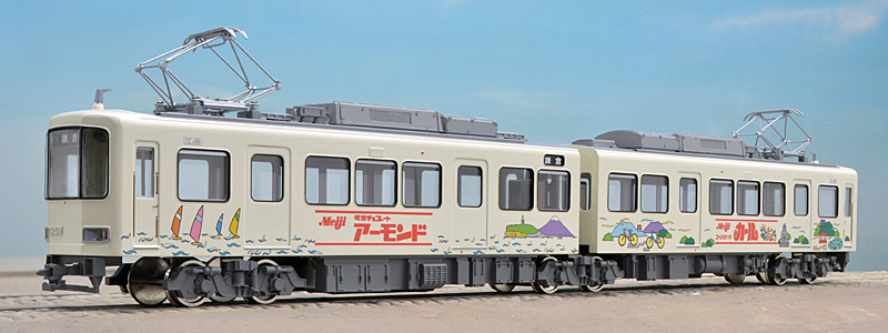 江ノ電 1200形 明治製菓号 – 新製品紹介