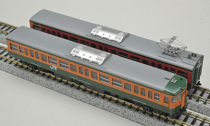 JR西日本 115系300番代 中国地域色／湘南色（岡山電車区） – 新製品紹介