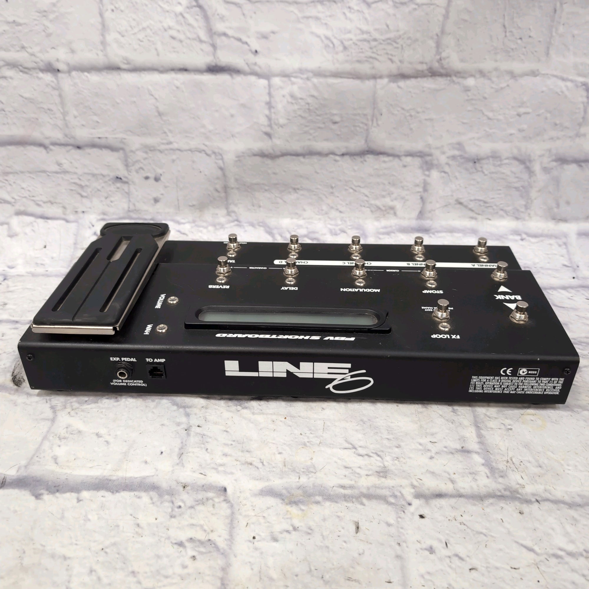 Line 6 FBV Shortboard Foot Controller Switch - Evolution Music