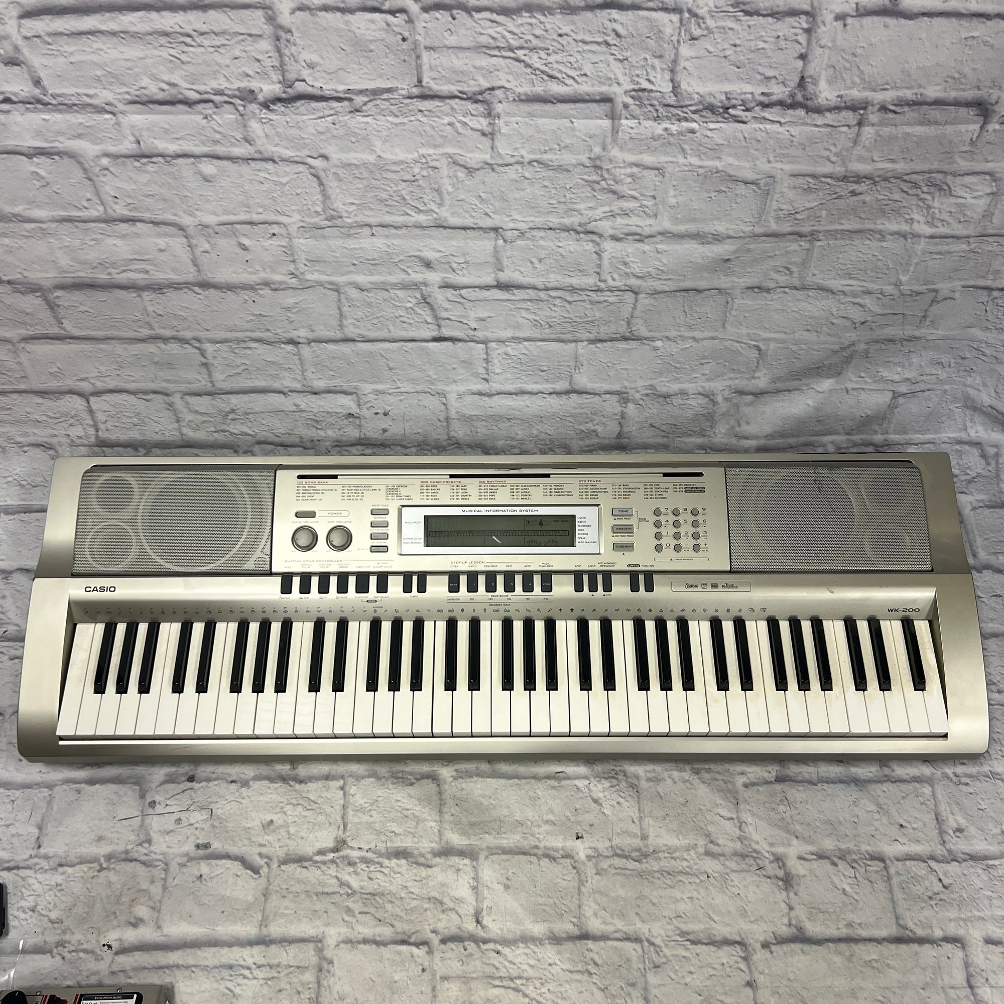 Casio WK-200 76-Key Electronic Keyboard - Evolution Music