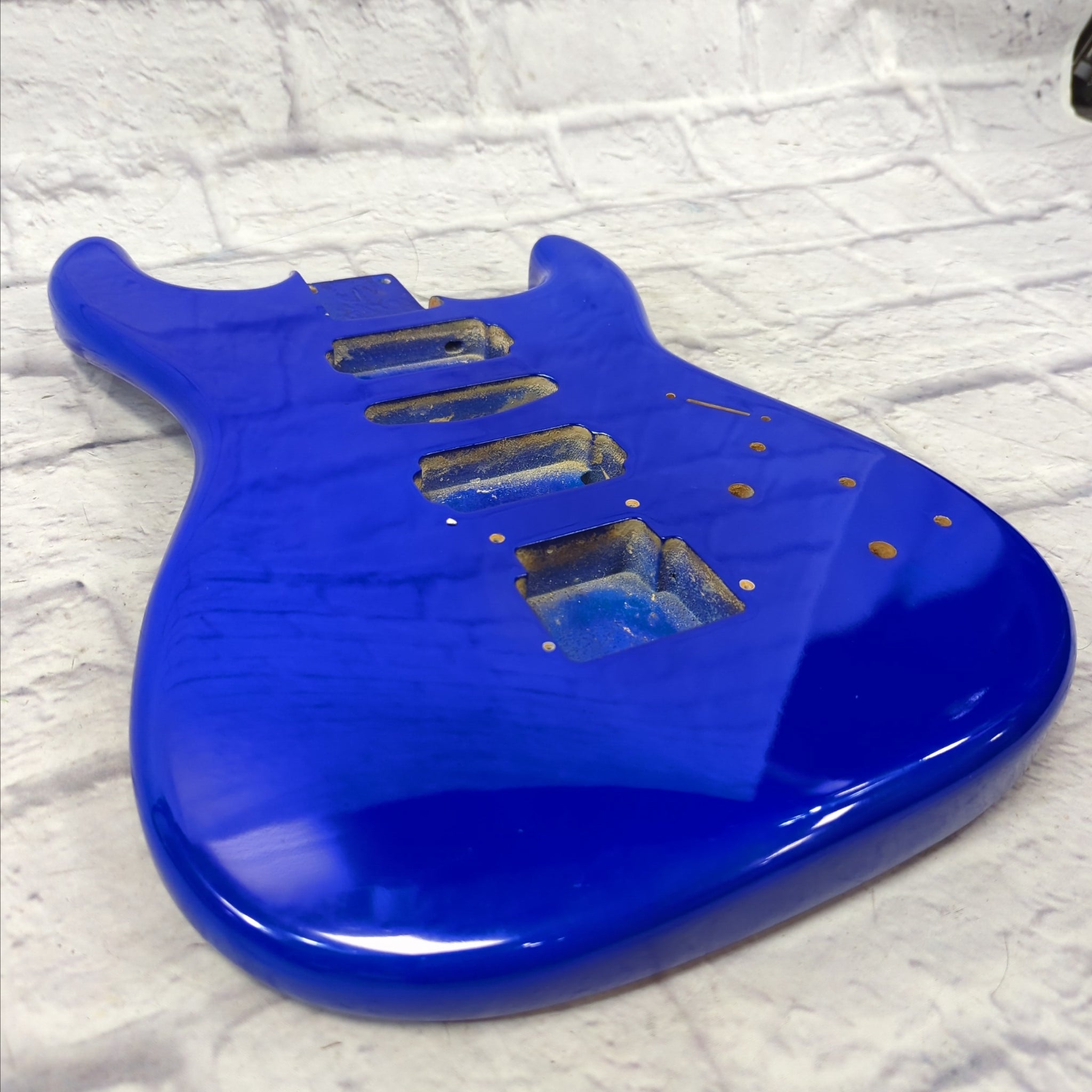 Warmoth Strat Electric Guitar Body HSH - Evolution Music