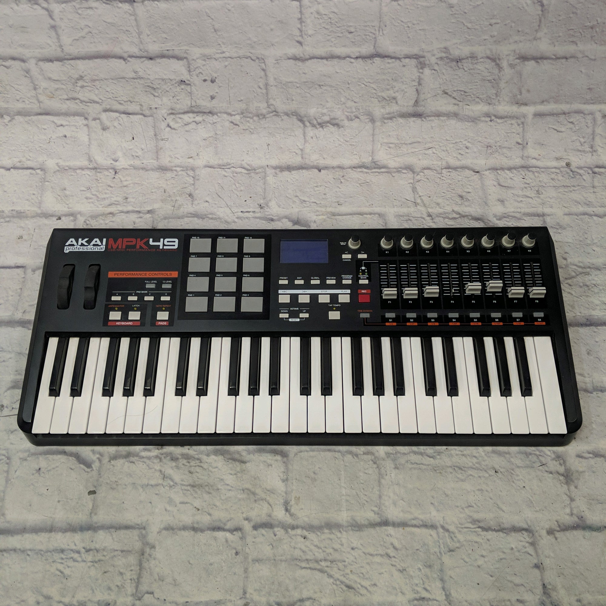 Akai MPK 49 UBS/MIDI Controller AS-IS - Evolution Music