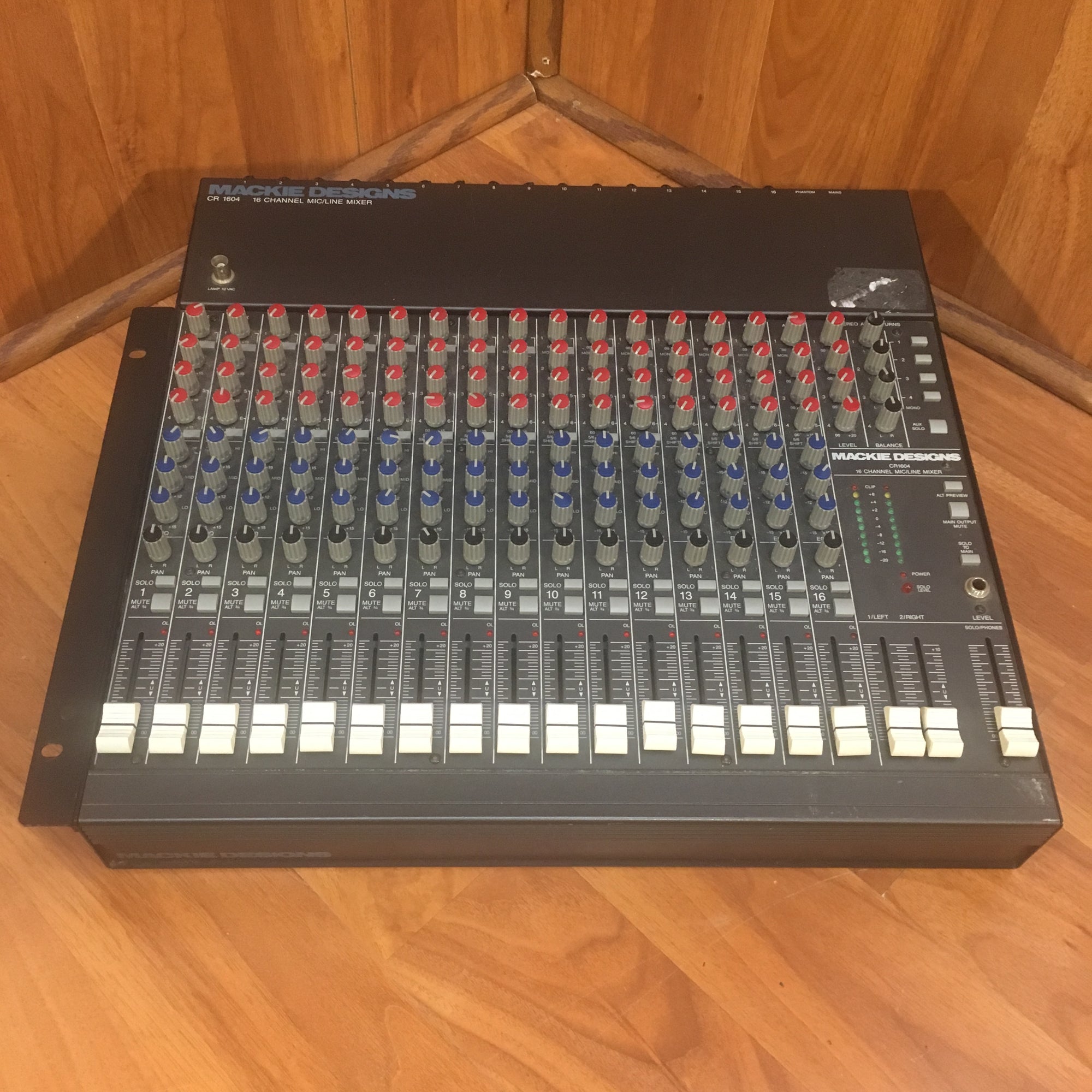Mackie CR-1604 16 Channel Mic Line Mixer - Evolution Music