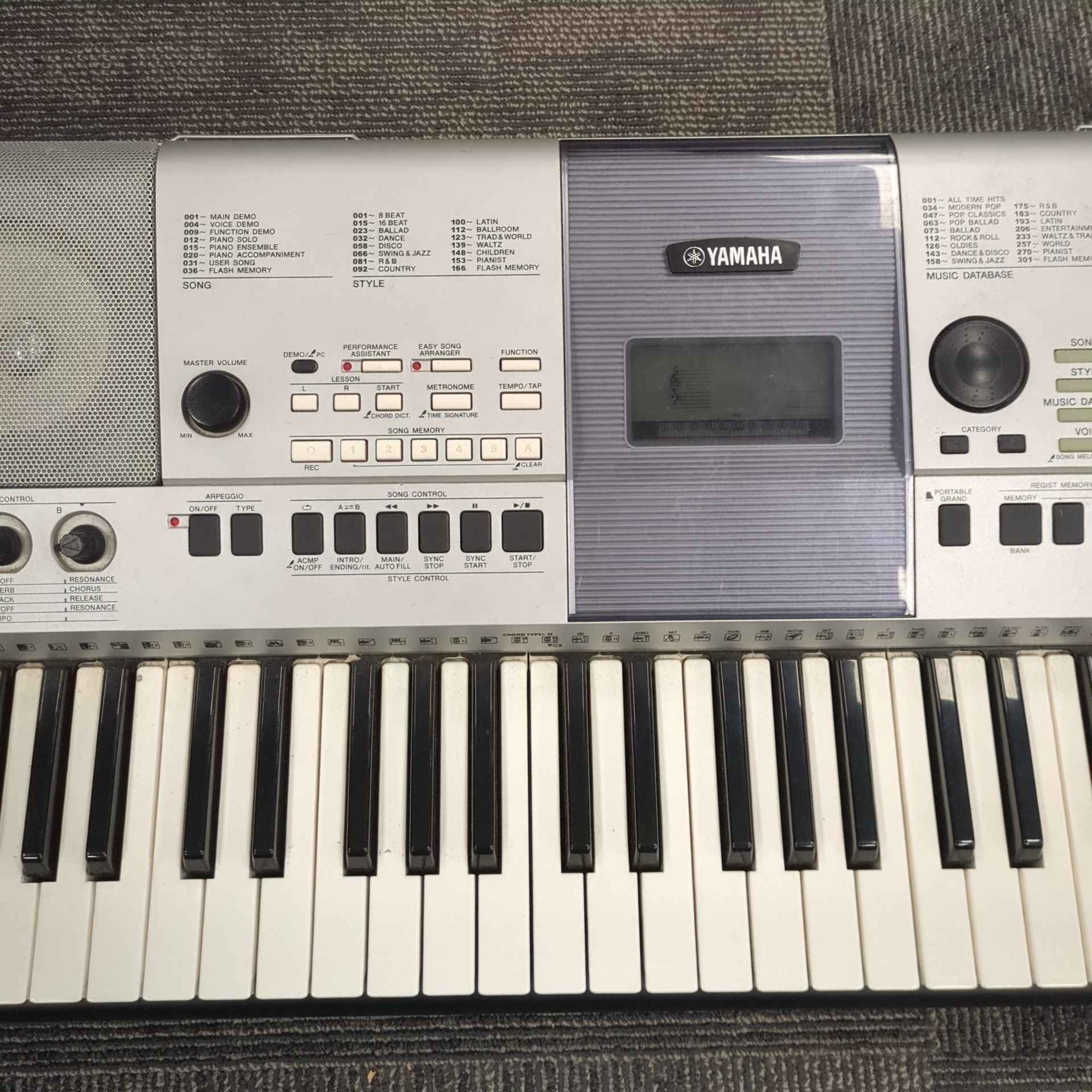 Yamaha PSR-E413 61-Key Electronic Keyboard - Evolution Music