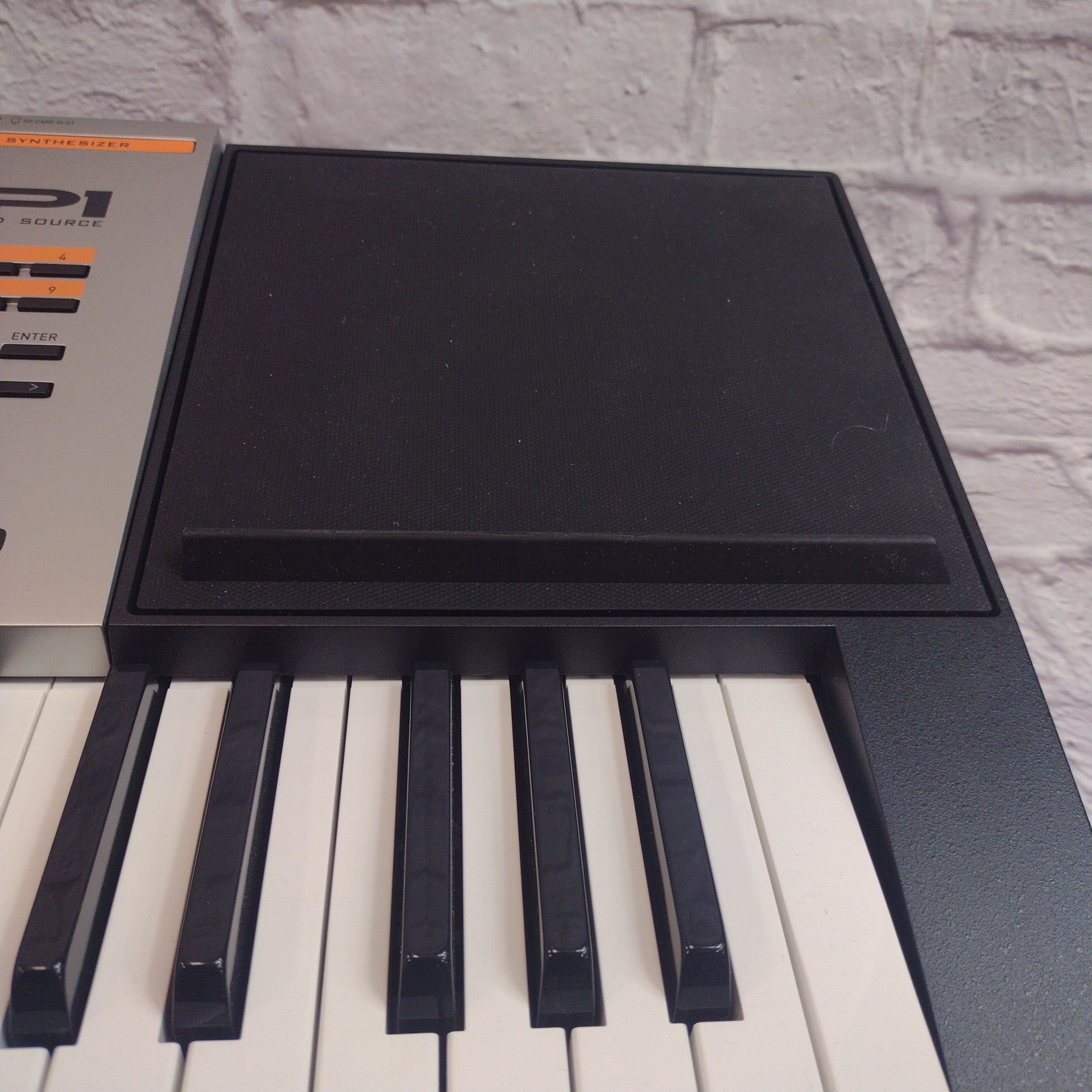 Casio XW-P1 61-Key Synthesizer - Evolution Music