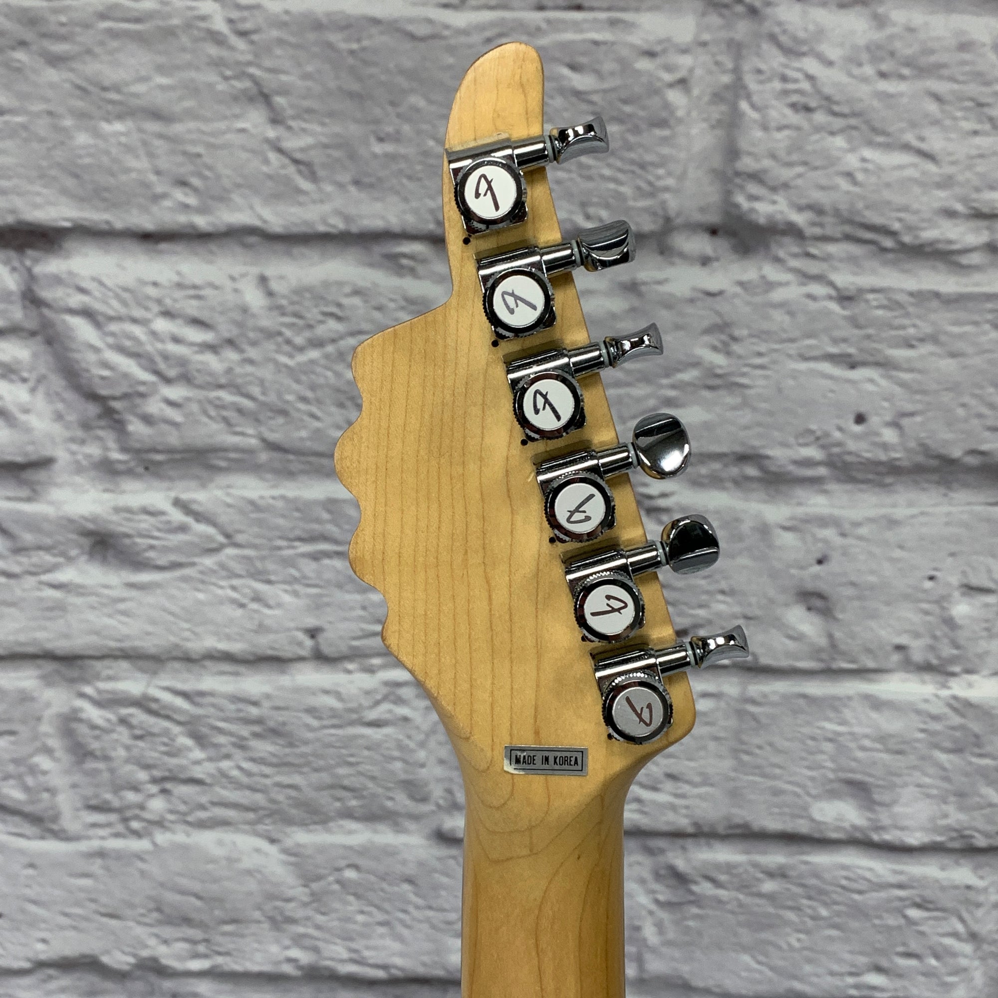 Lindert Locomotive T Electric Guitar Cream - Evolution Music