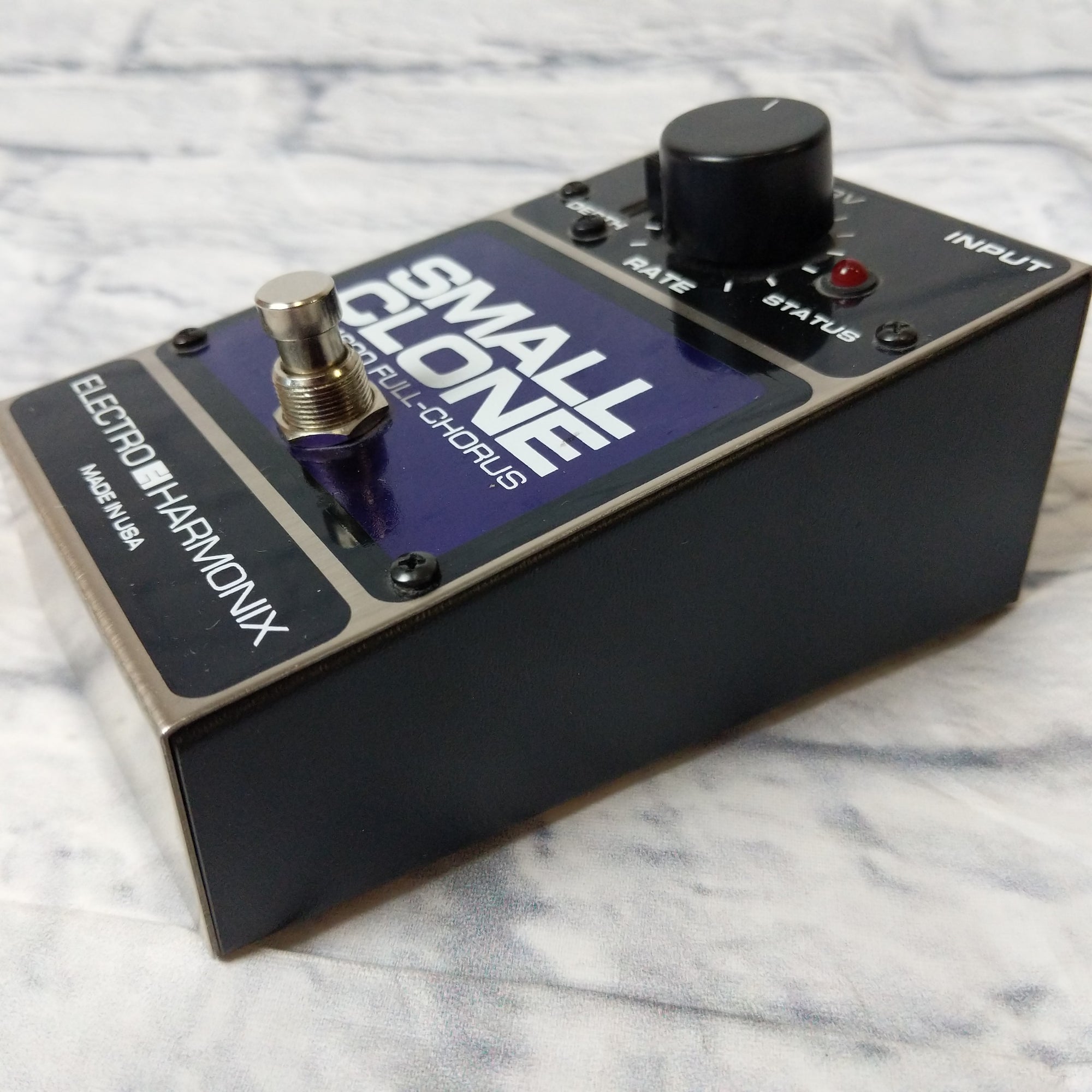 Electro Harmonix Small Clone EH 4600 Full Chorus Pedal - Evolution