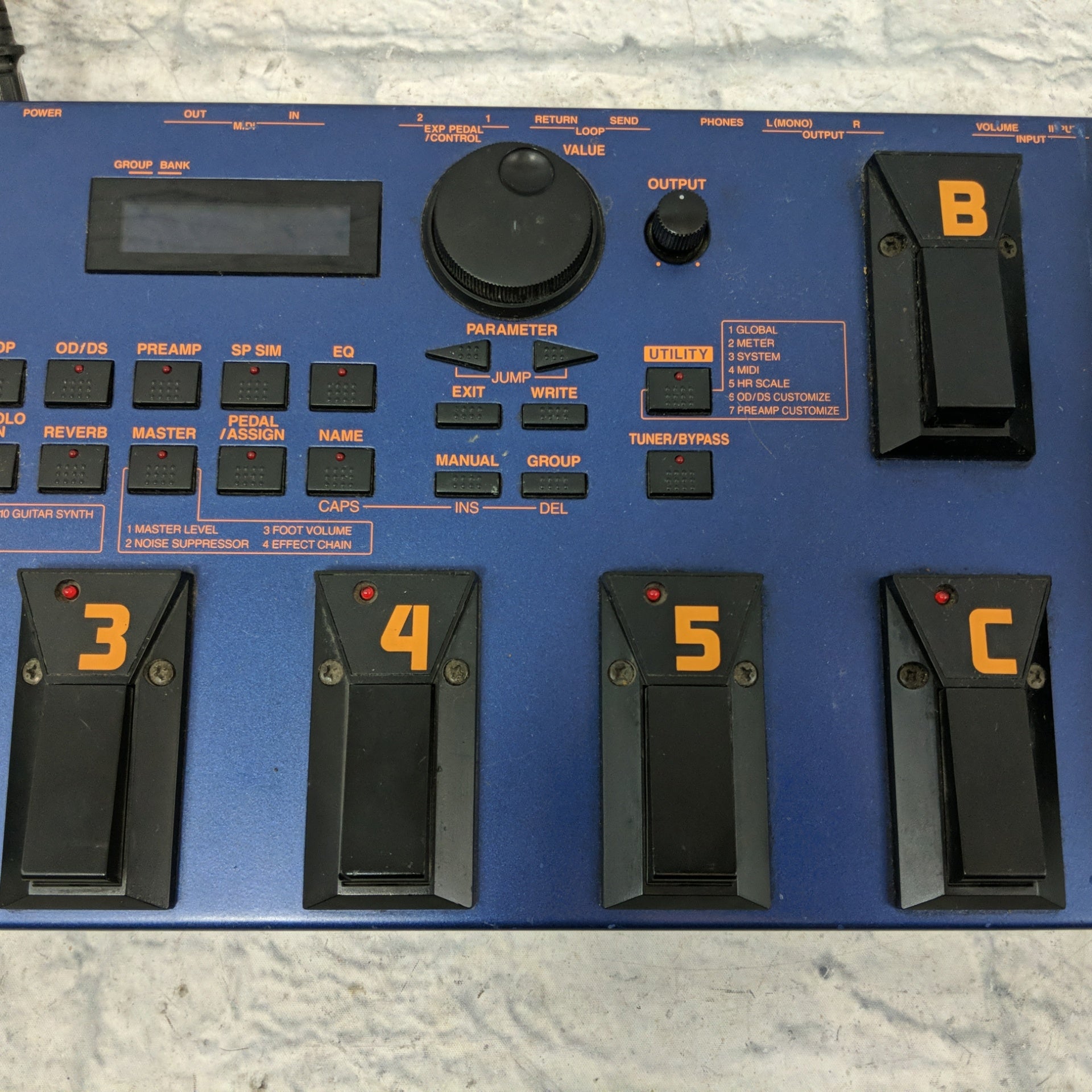 Boss GT-5 Guitar Effects Processor - Evolution Music