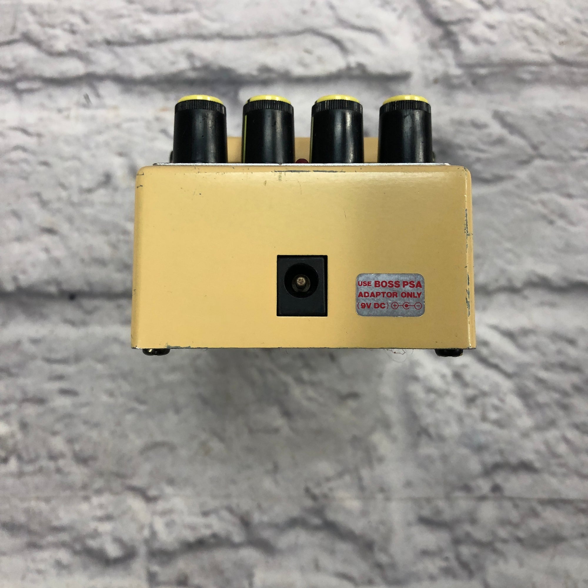 Boss AW-2 Auto Wah Pedal - Evolution Music