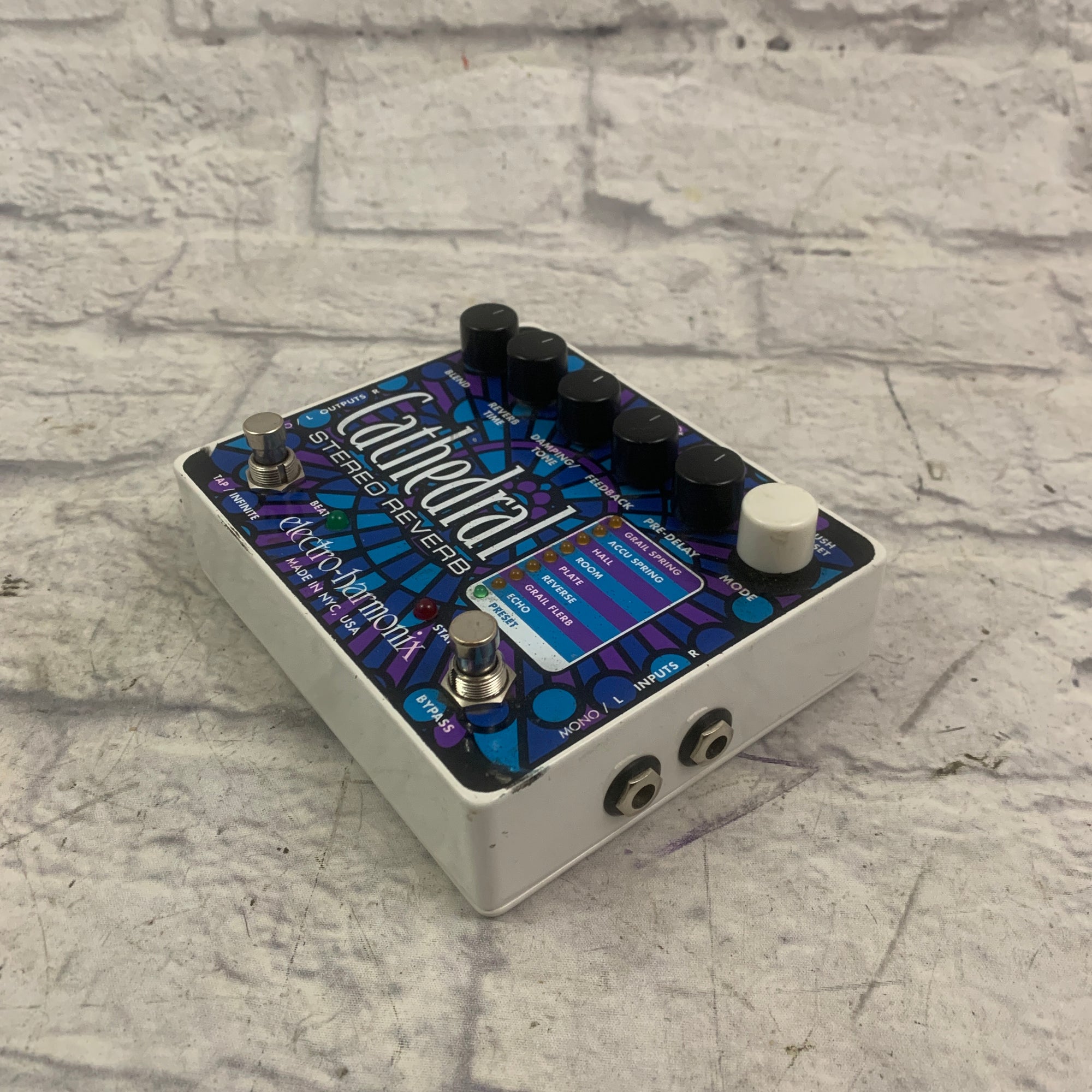 Electro-Harmonix Cathedral Stereo Reverb - Evolution Music