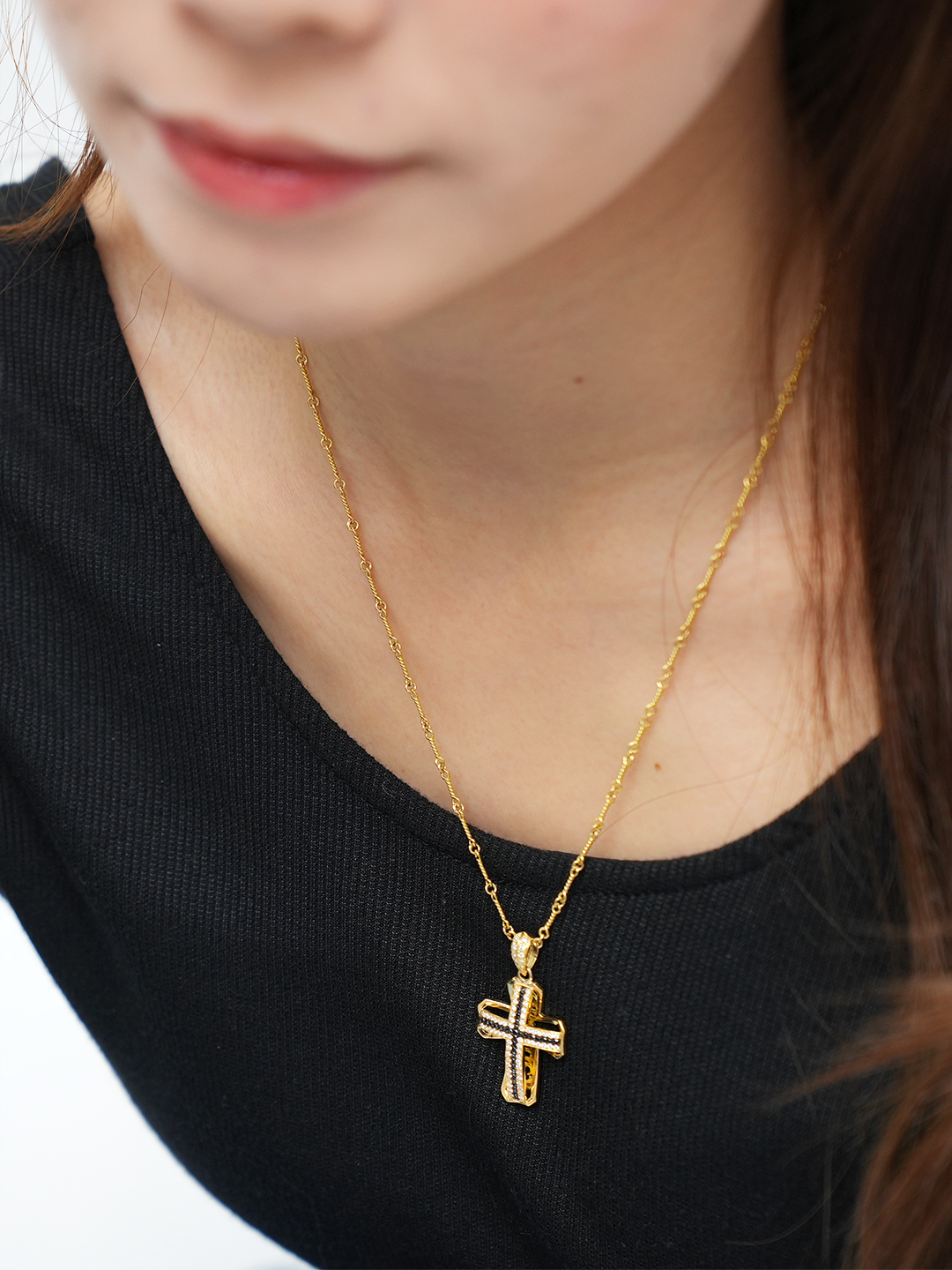 K18・ダイヤモンドチャーマークロスペンダント – ex'position