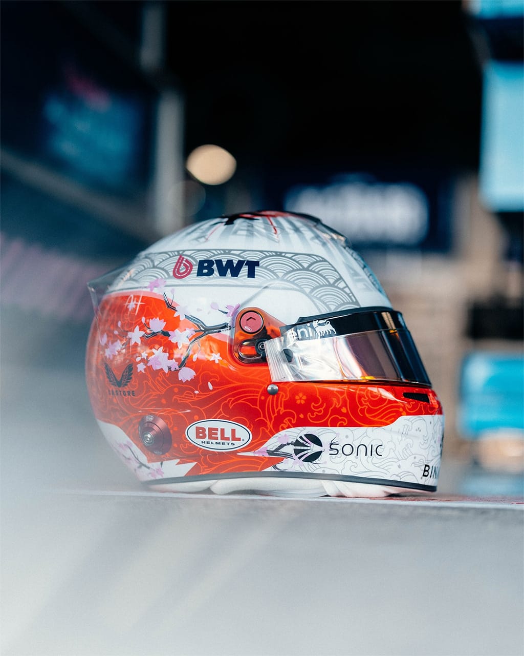 ピエール・ガスリー F1日本GPでファンに感謝を伝えるヘルメット 【 F1