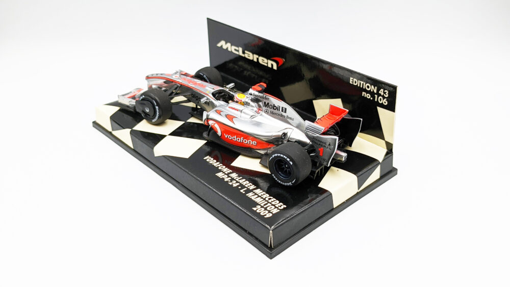マクラーレン MP4-24 L.ハミルトン | F1ミニカーあれこれ