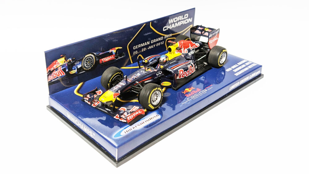 レッドブル RB8 S.ベッテル ショーカー | F1ミニカーあれこれ