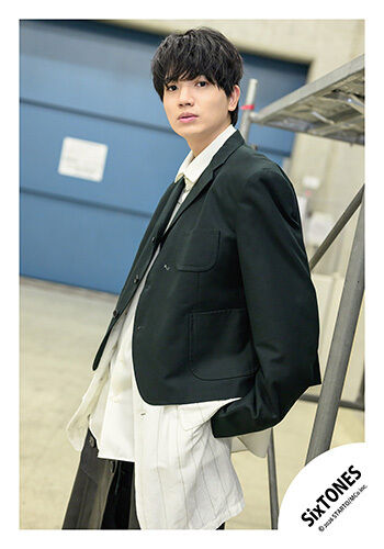 No.ST26-053】「MILESixTONES」グッズオフショット | ファミクラストア