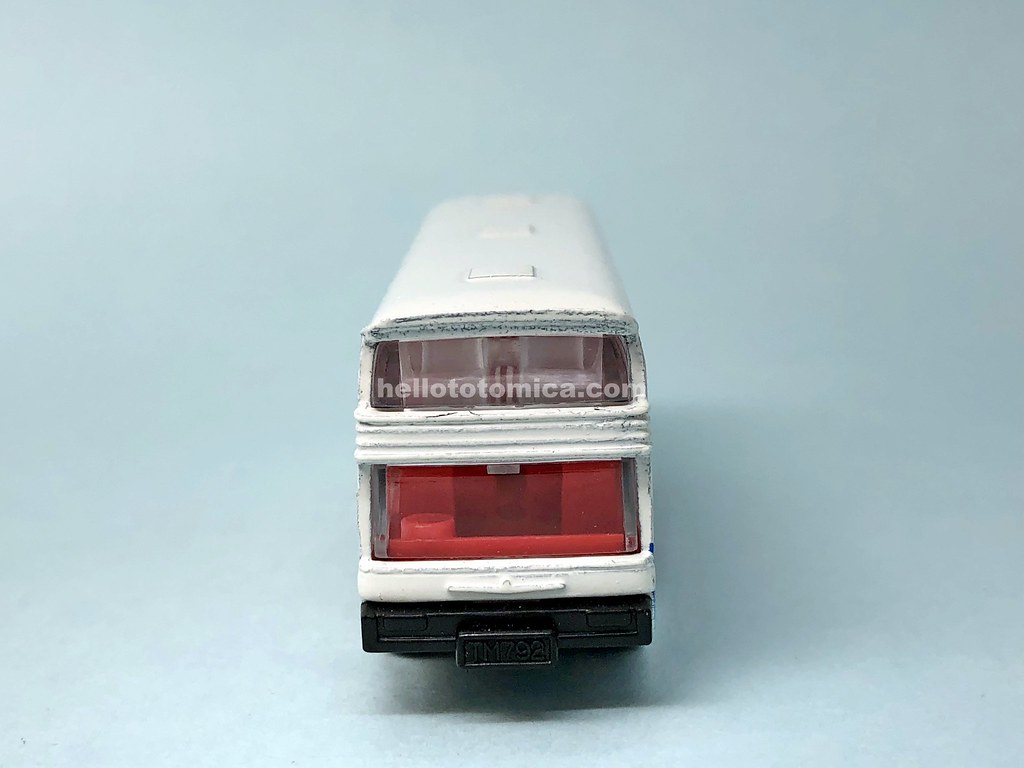 F37-2 ネオプランバス スカイライナー 日本交通バス | はるてんのトミカ