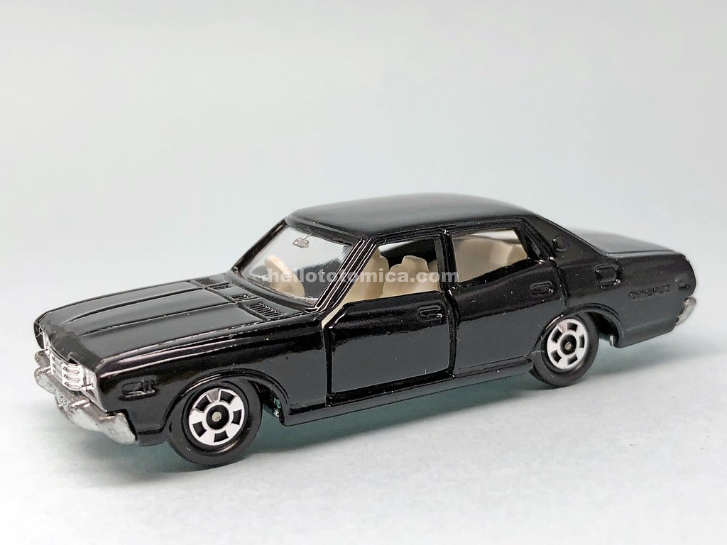 13-3 ニッサンセドリック2800SGL 330 | はるてんのトミカ