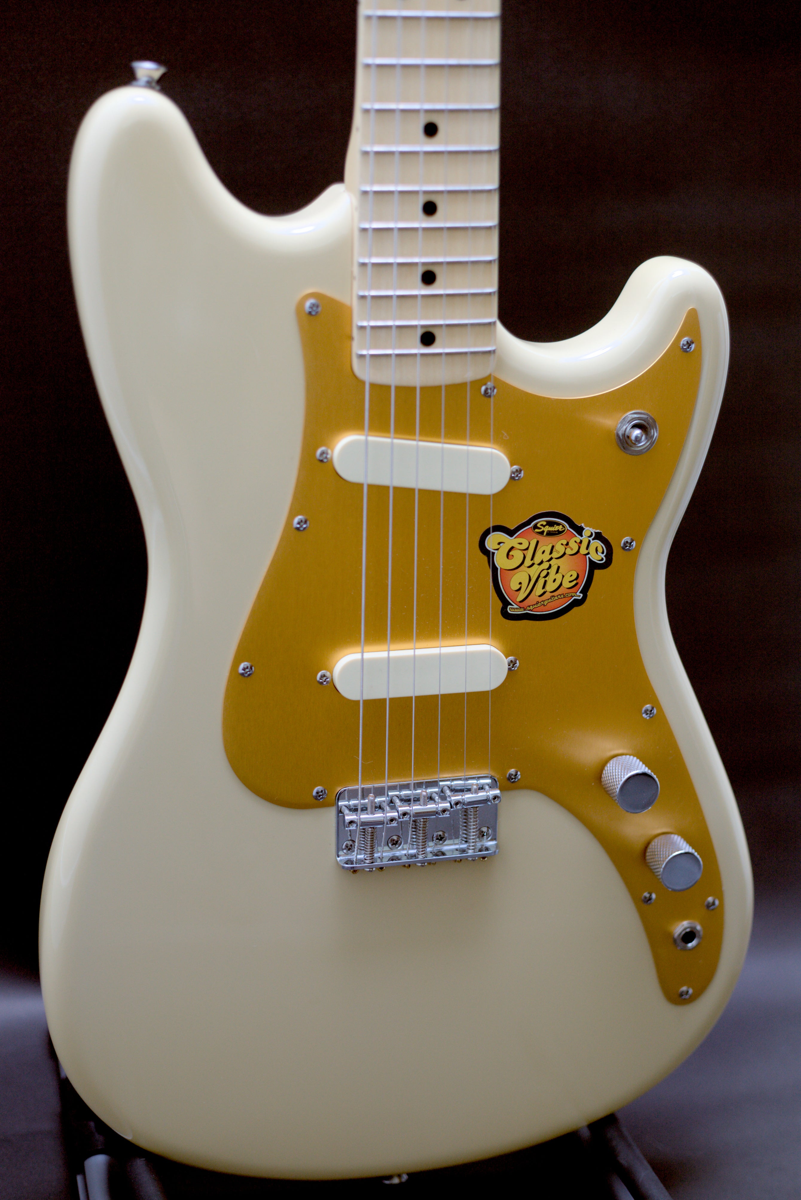 Squier Classic Vibe 50s Duo Sonic, Desert Sand - MINT! – Far Out