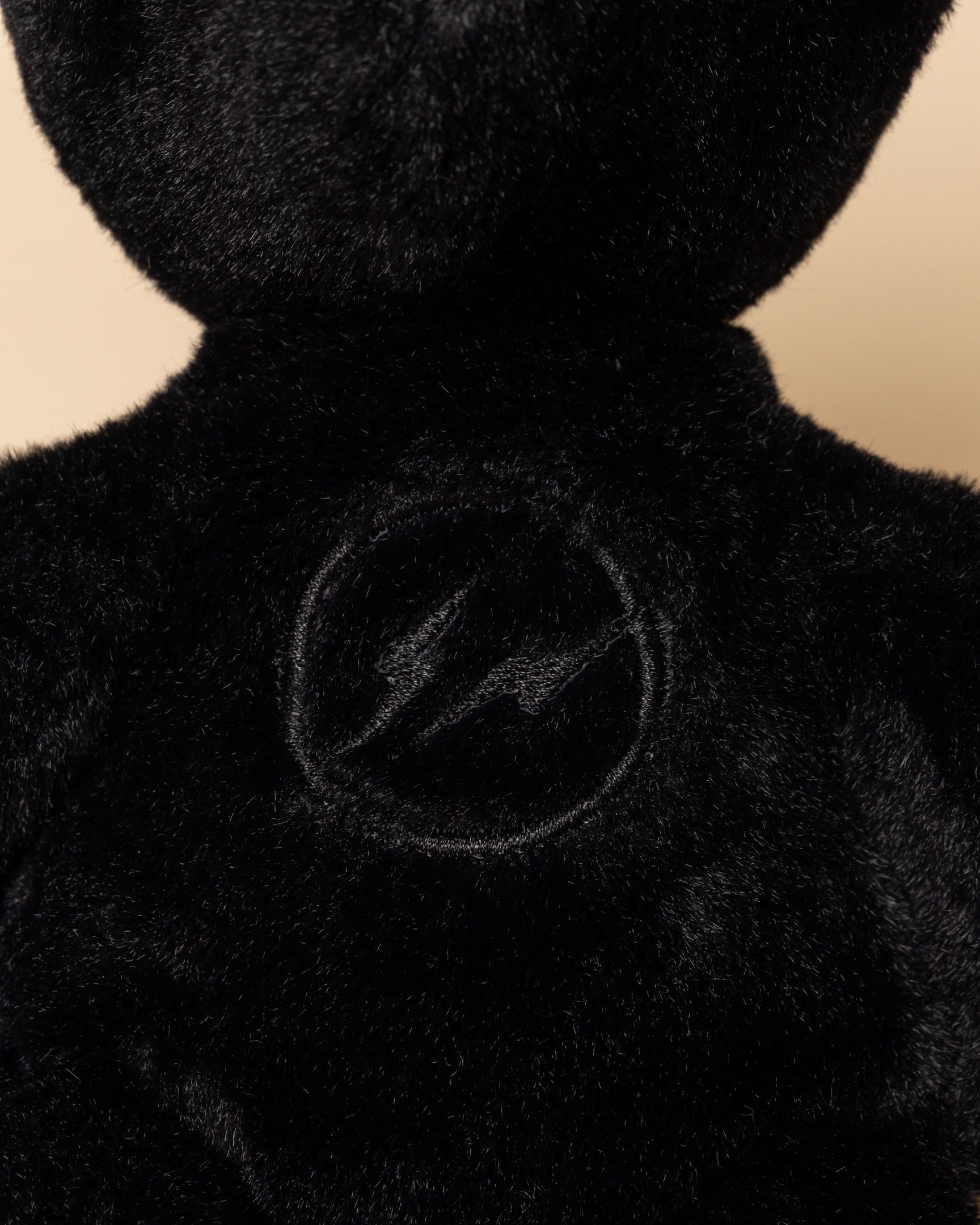 コラボならではの特別感」フラグメント×シュタイフ第4弾が登場、初と