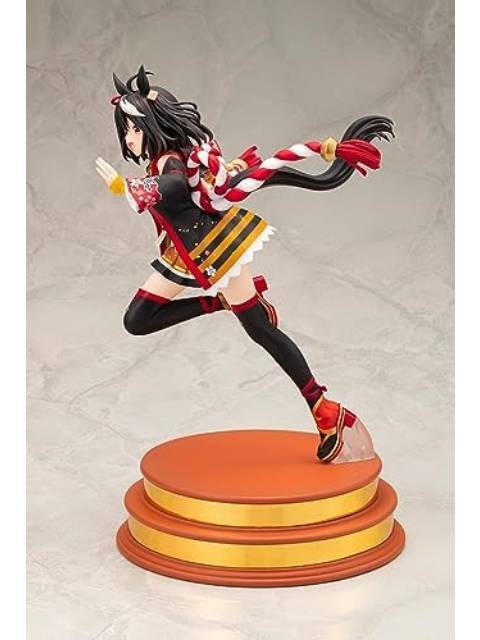 コトブキヤ [迫る熱に押されて]キタサンブラック 1/7 完成品 「ウマ娘
