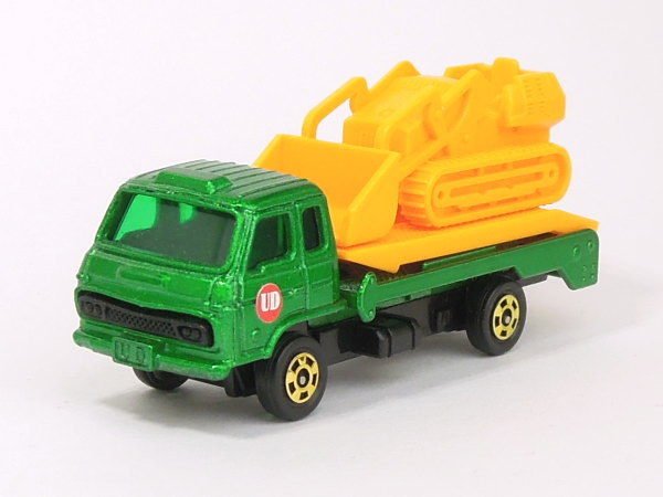 トミカ UDコンドル ブルドーザキャリア No.56-3 1984年10月発売 日本製