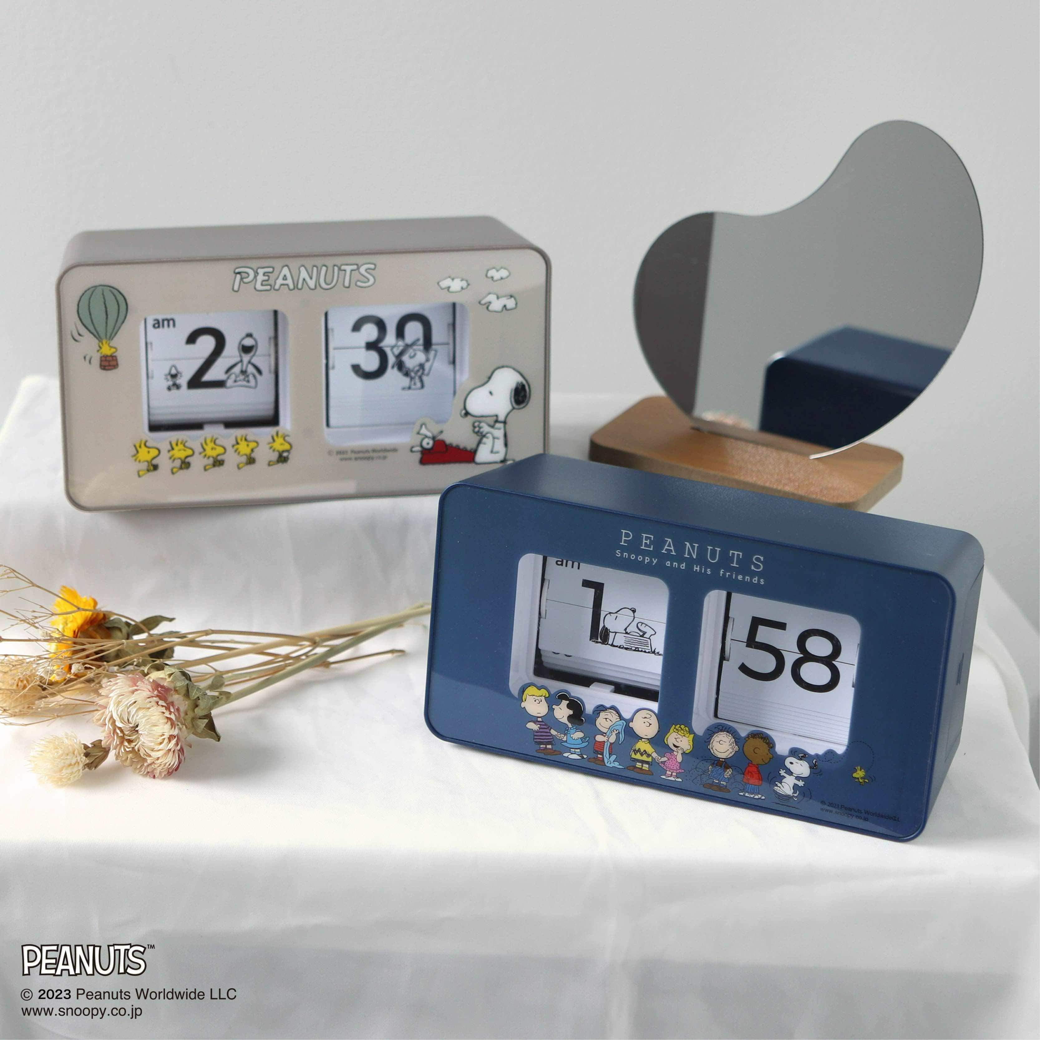 d*4様 希少☆TWEMCO × PEANUTS スヌーピー パタパタ時計 BQ パタパタ