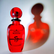 Anglomania Vivienne Westwood 香水- 一款2005年女用香水