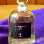 Bois de Violette Serge Lutens perfume - a fragrance for women and