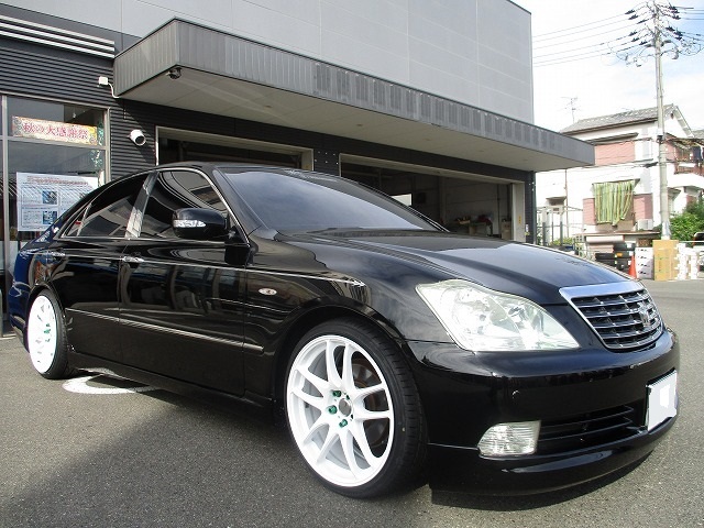 クラウンアスリート 180系 DBA-GRS184(180系) | 装着ギャラリー | カー