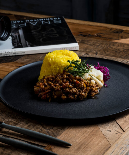 ARAS 大皿ウェーブギフトボックス ホワイトの通販 | BRUNO online