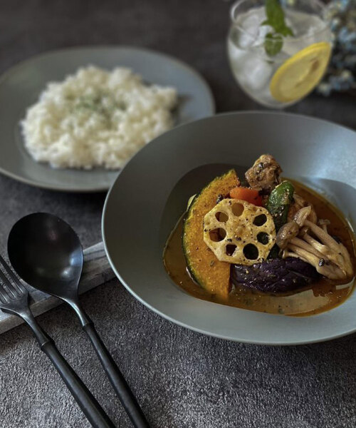 ARAS 深鉢ミルーとフォークのセット ブラックの通販 | BRUNO online