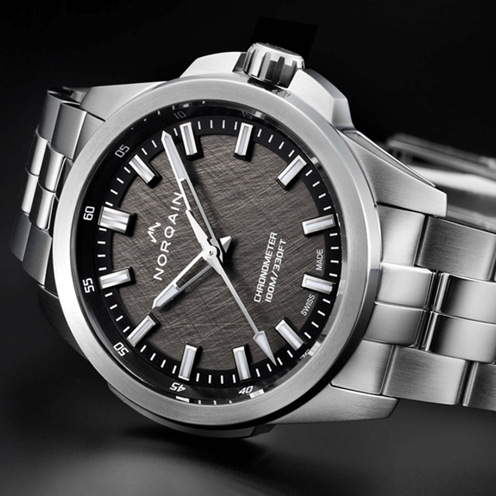 N3000.08S03.B01.S01 インディペンデンス JP ブラック スクラッチ