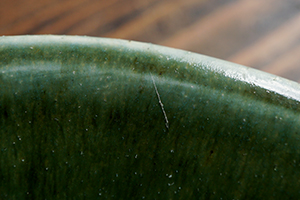 コ34 ベルベットグリーン 鳥と花の楕円皿 - 益子焼の小さな窯元