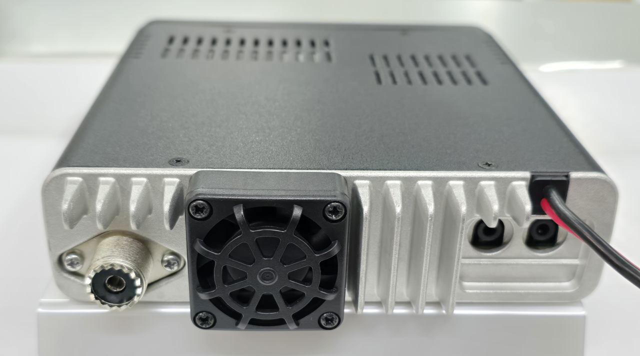 中古／動作確認済／2026年7月までの保証あり】アイコム IC-2730 144