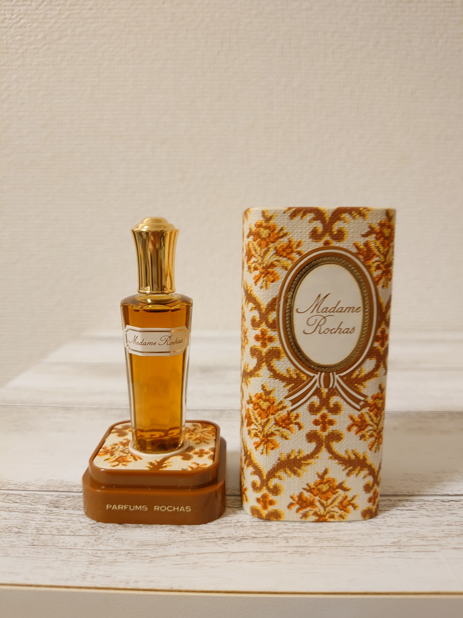 ロシャス / マダム ロシャス オードトワレの公式商品情報｜美容