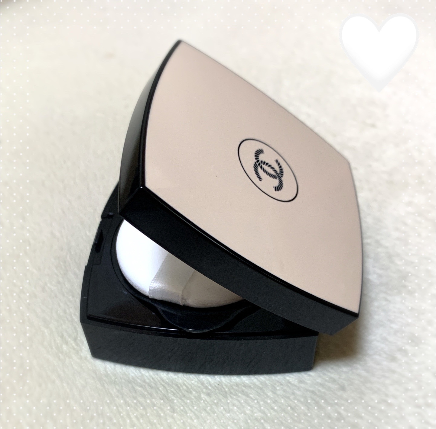 シャネル / レ ベージュ トゥシュ ドゥ タン ベル ミン CE N°12 ロゼの